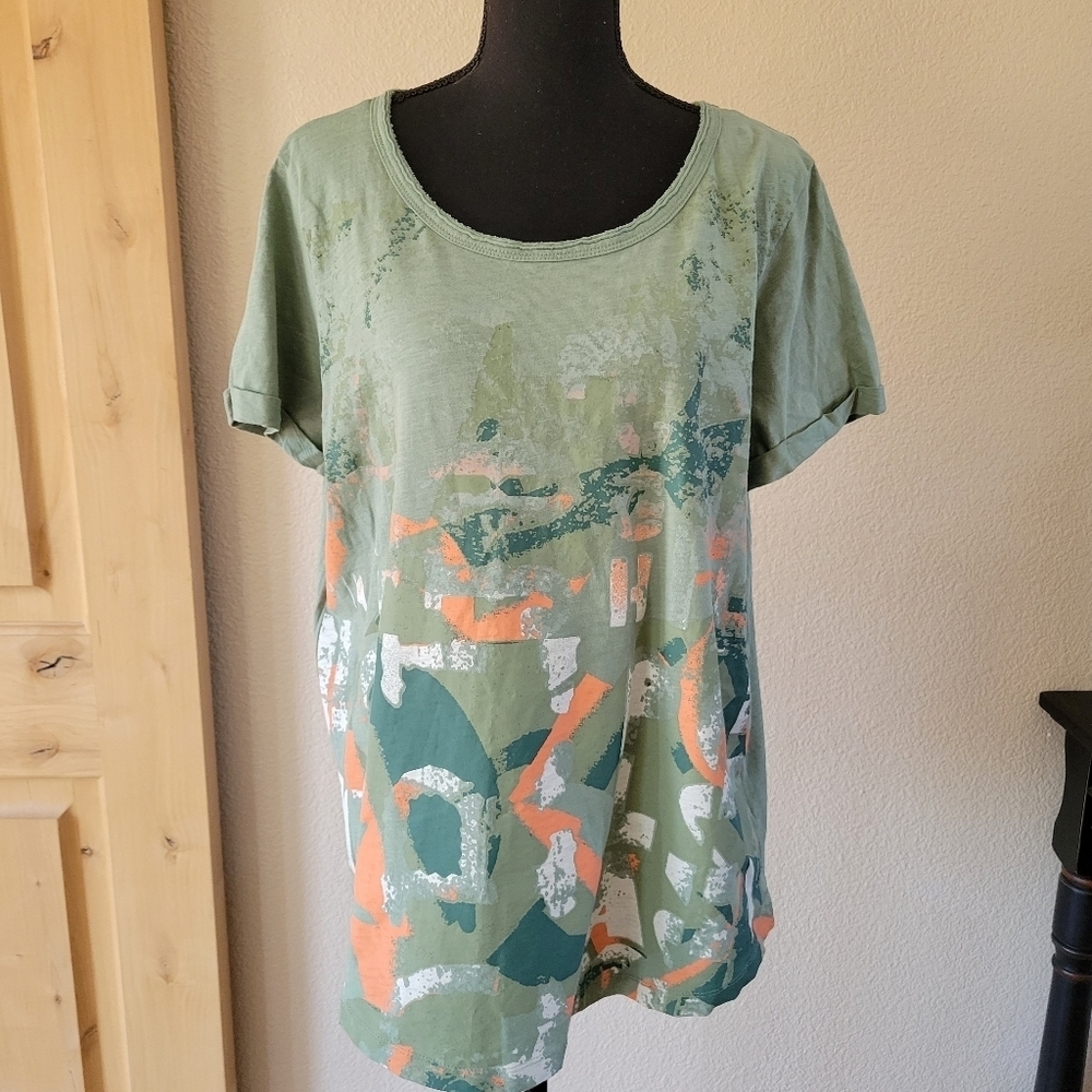 🔥 (5for$35) LAURA TORELLI Sage Green Abstract Scalloped Hem Short Sleev